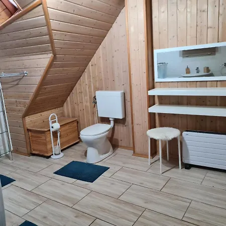 Theox No 14 Fuer 6 Personen Mit Aussenbereich * Heppenheim (Bergstrasse)